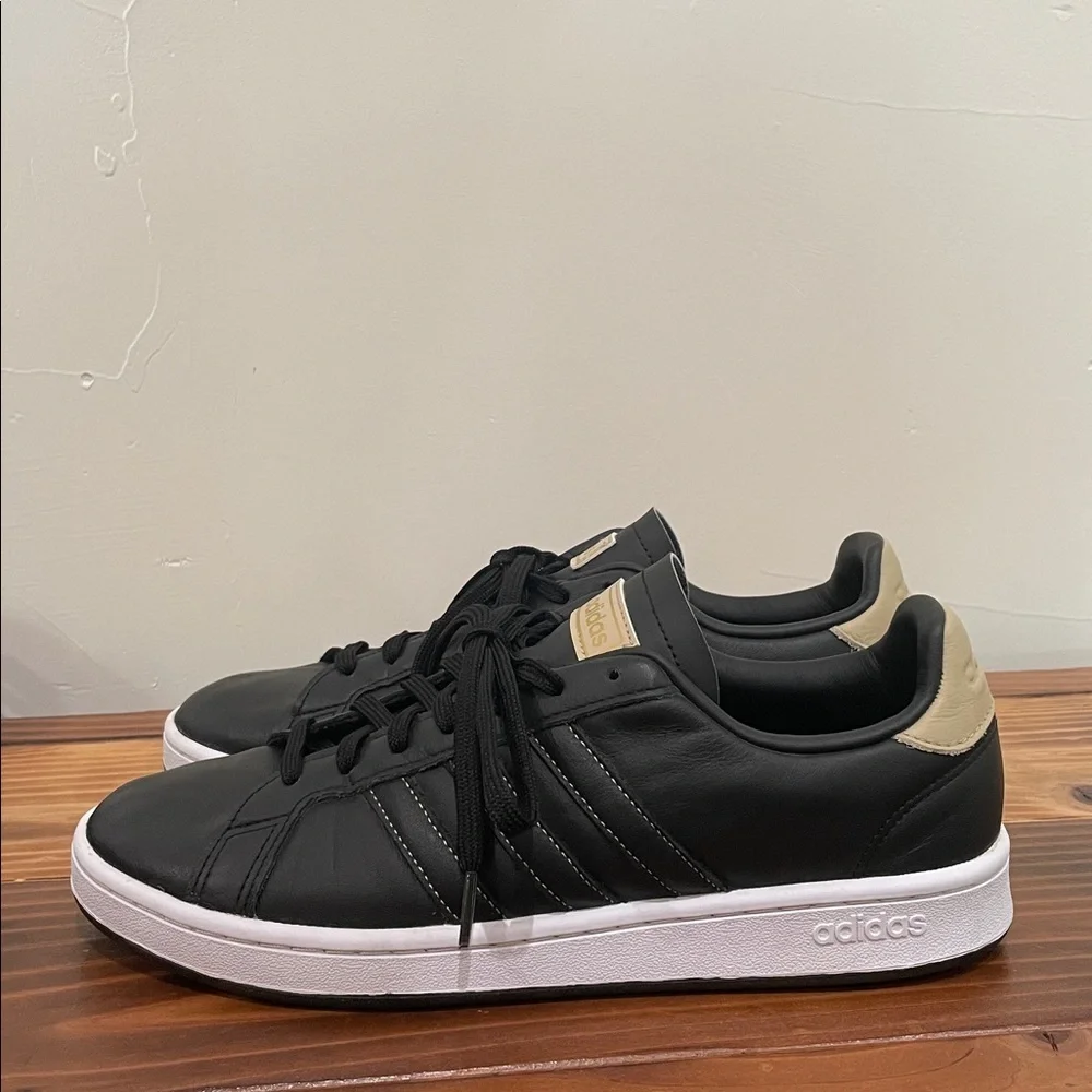 adidas Neo Grand Court Black Gold Men’s Leather Sneakers Size 9.5